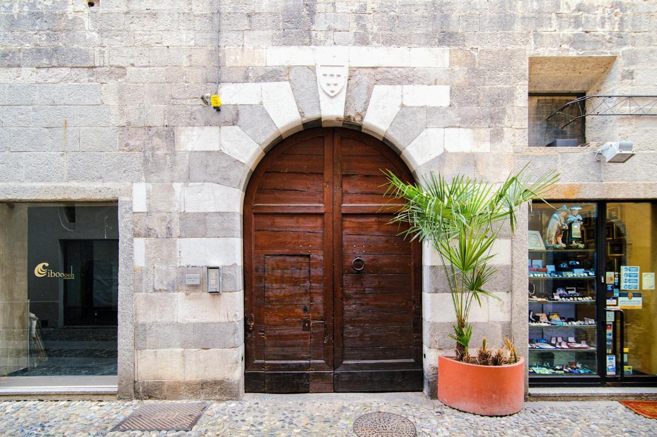 Palazzo Del Pero - The House Of Travelers Apartment โกโม ภายนอก รูปภาพ