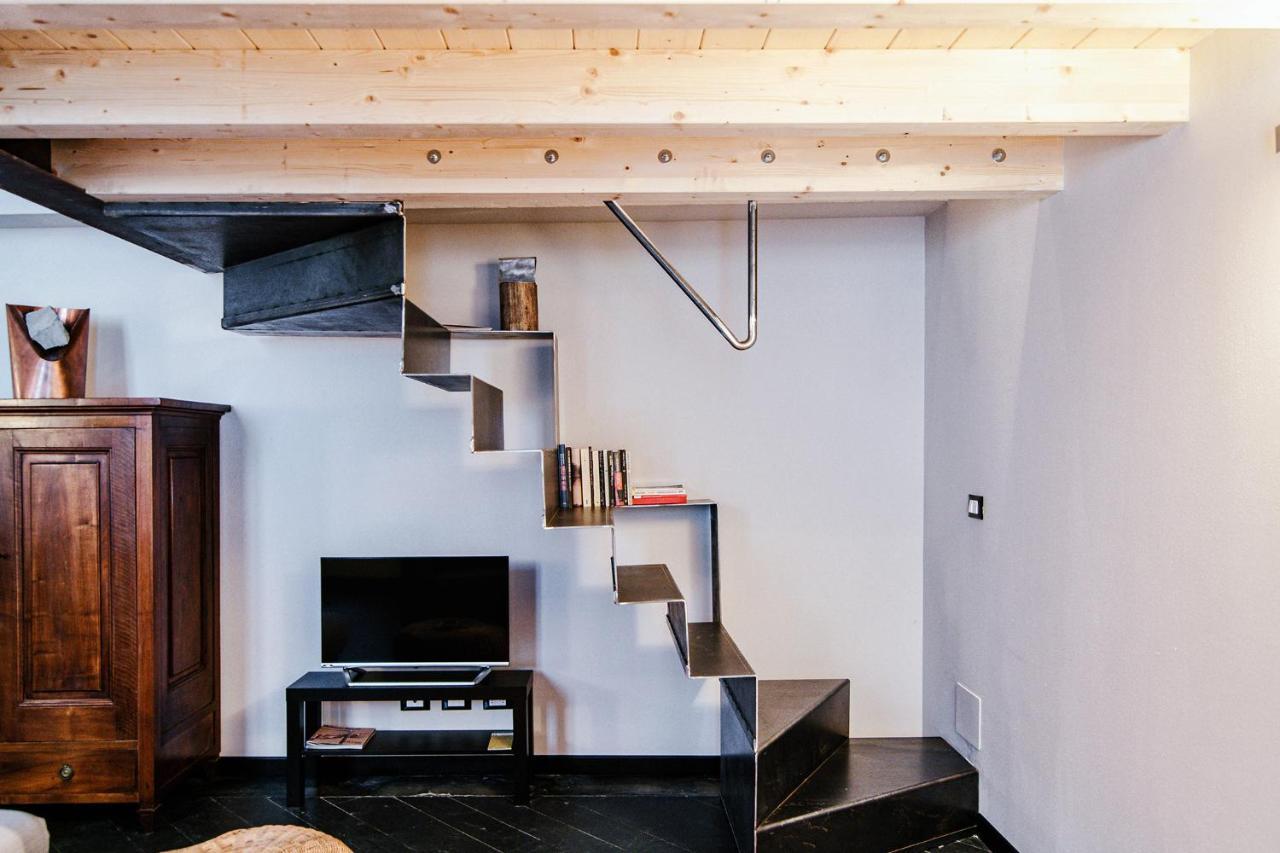 Palazzo Del Pero - The House Of Travelers Apartment โกโม ภายนอก รูปภาพ