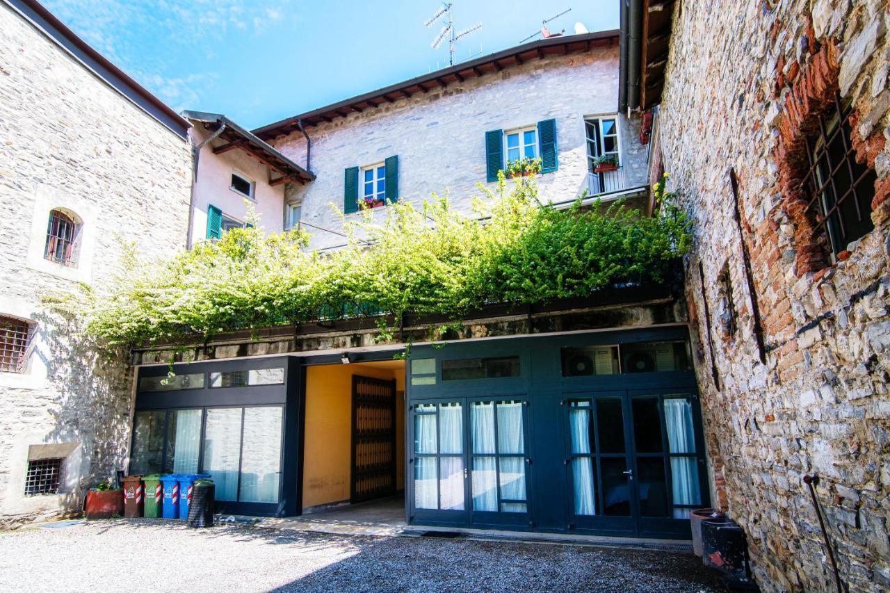 Palazzo Del Pero - The House Of Travelers Apartment โกโม ภายนอก รูปภาพ